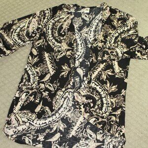 Sew in Love Small Black Tan Patterned Short Sleeve Stretchy Open Front Cardigan